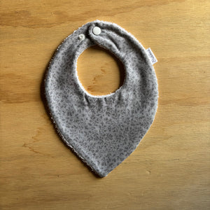 Grey Leaves Dribble Bib
