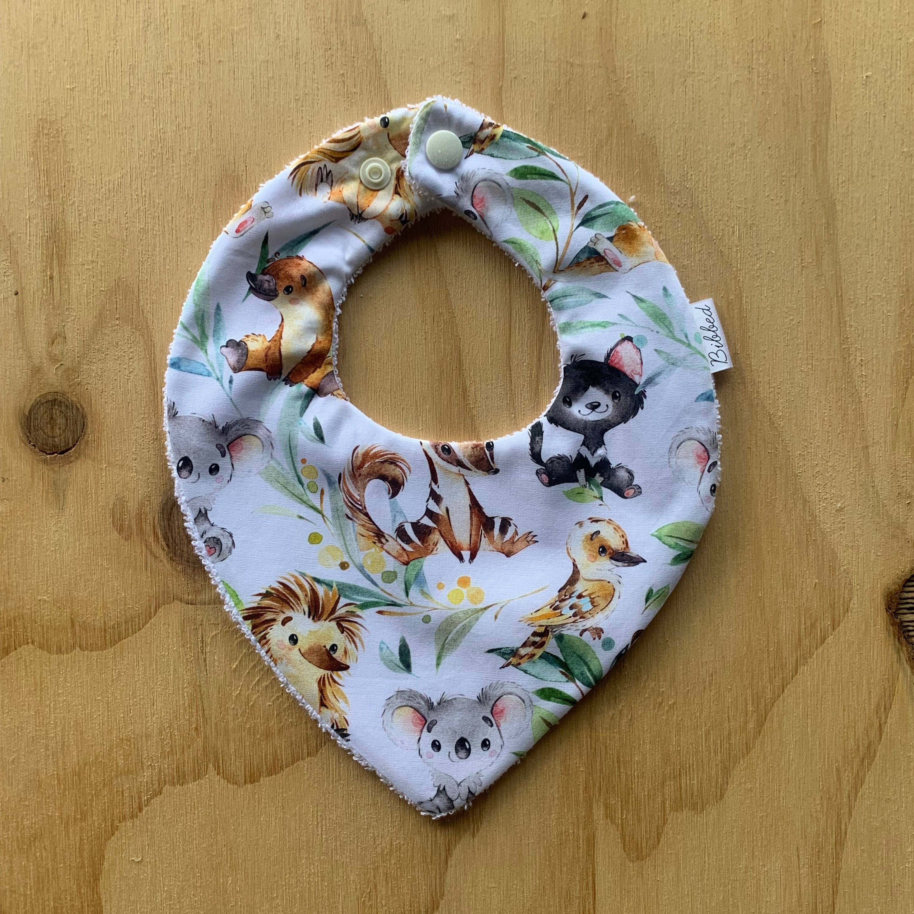 Native Animals White Dribble Bib