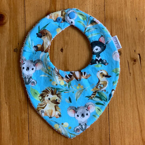 Native Animals Blue Dribble Bib