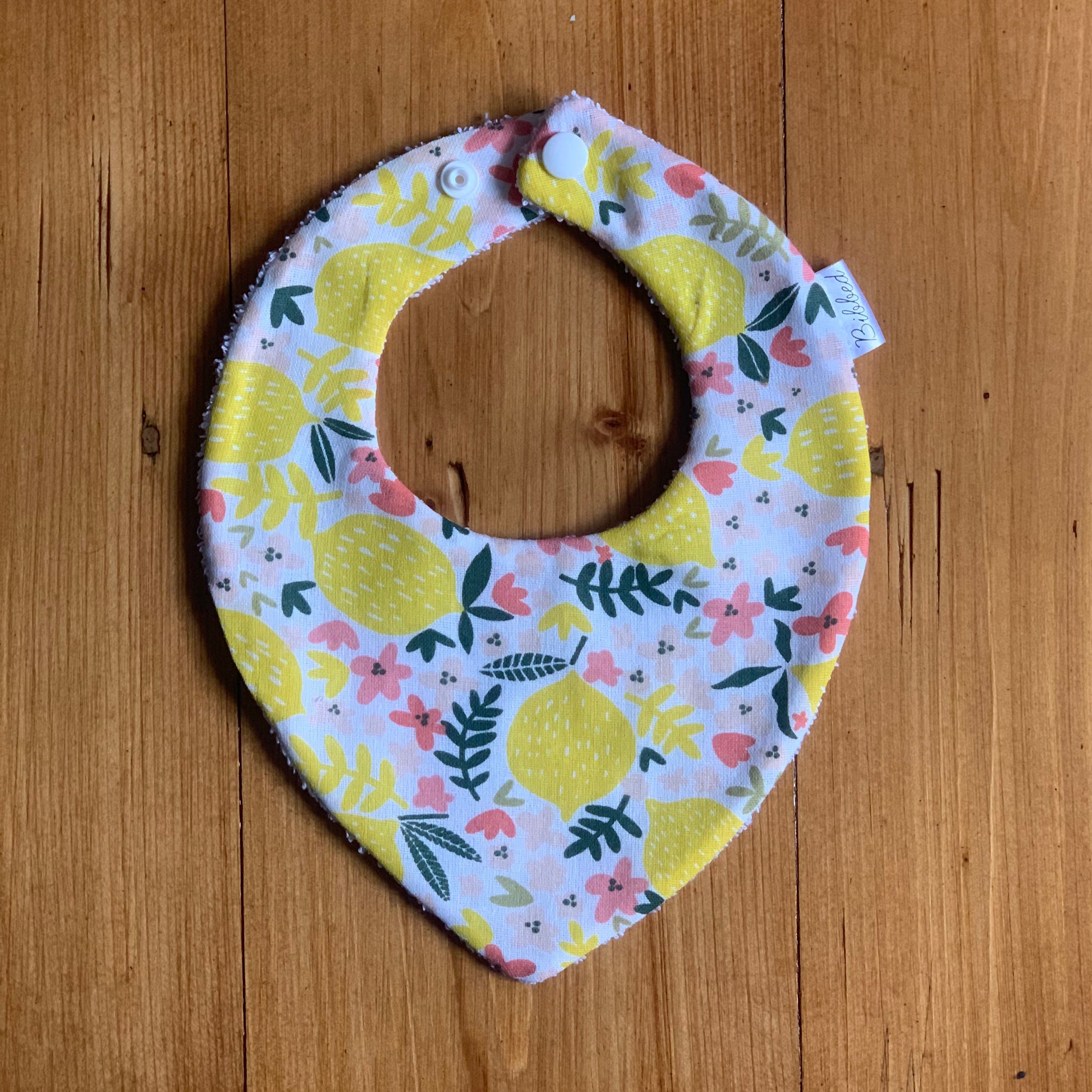 Lemons Dribble Bib