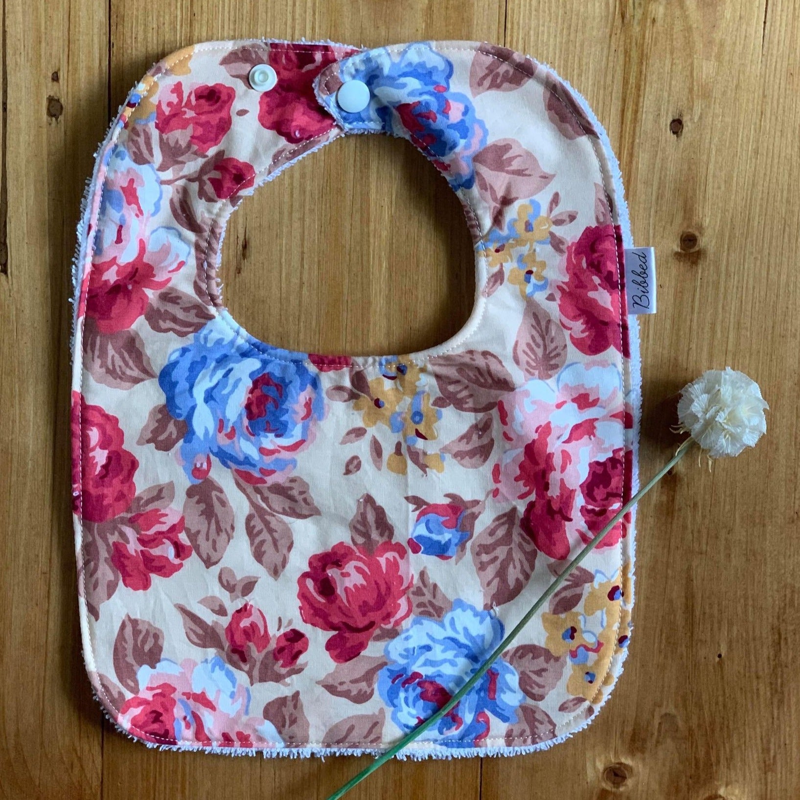 Tan Roses Dinner Bib